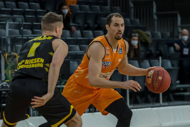 相互克制 相互克制