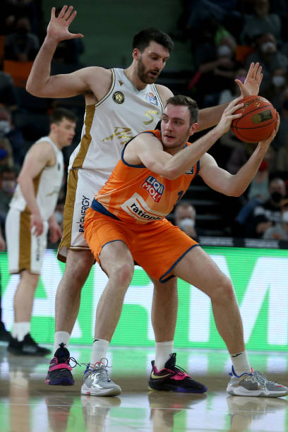 动员树立了 动员树立了