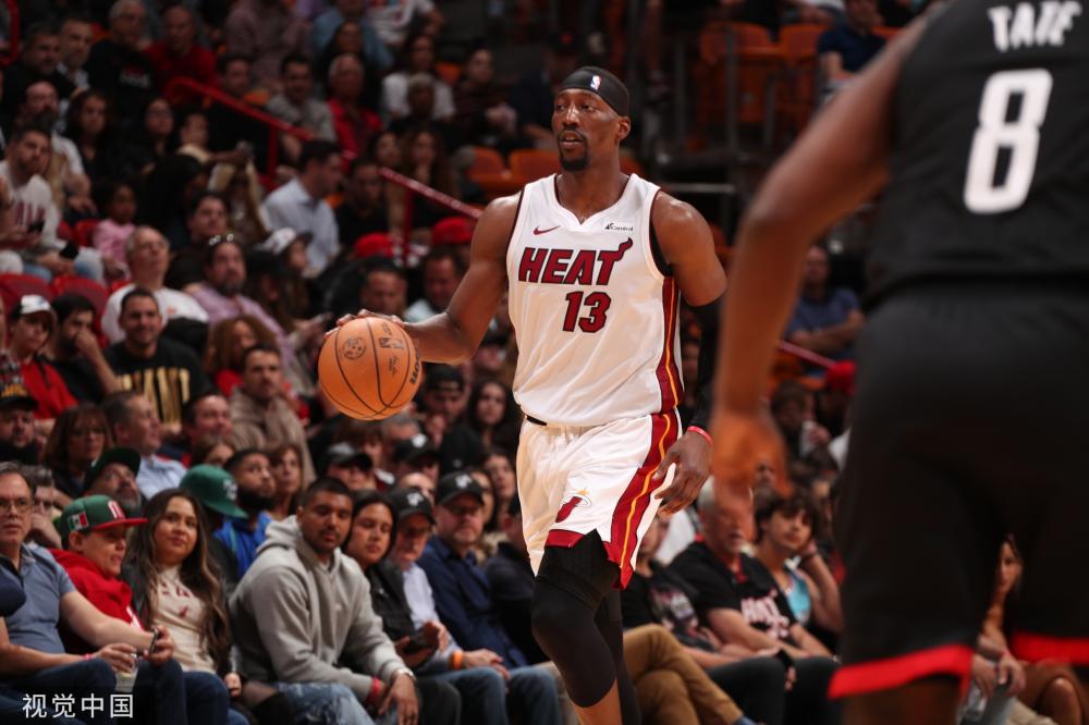 队中都有其 队中都有其